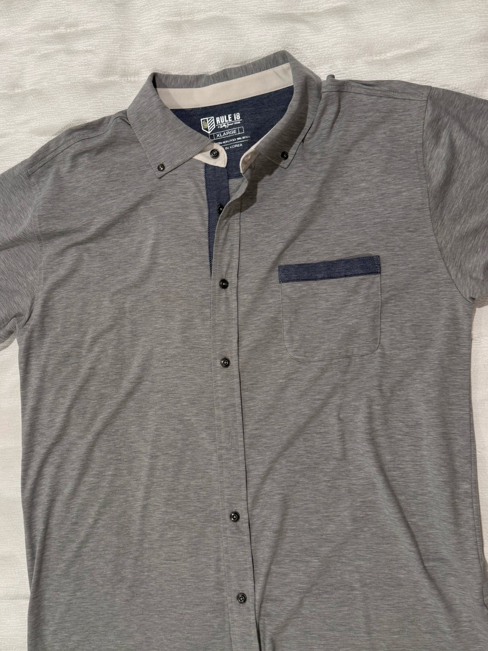 Rule 18 Bobby Jones performance polo shirt.